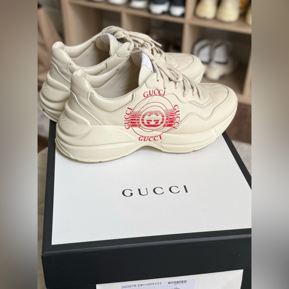 Gucci US size 8.5 Rhyton Sneakers